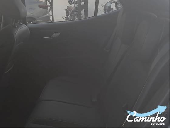 FIAT PULSE 1.0 TURBO 200 HYBRID IMPETUS CVT FIAT PULSE 1.0 TURBO 200 HYBRID IMPETUS CVT